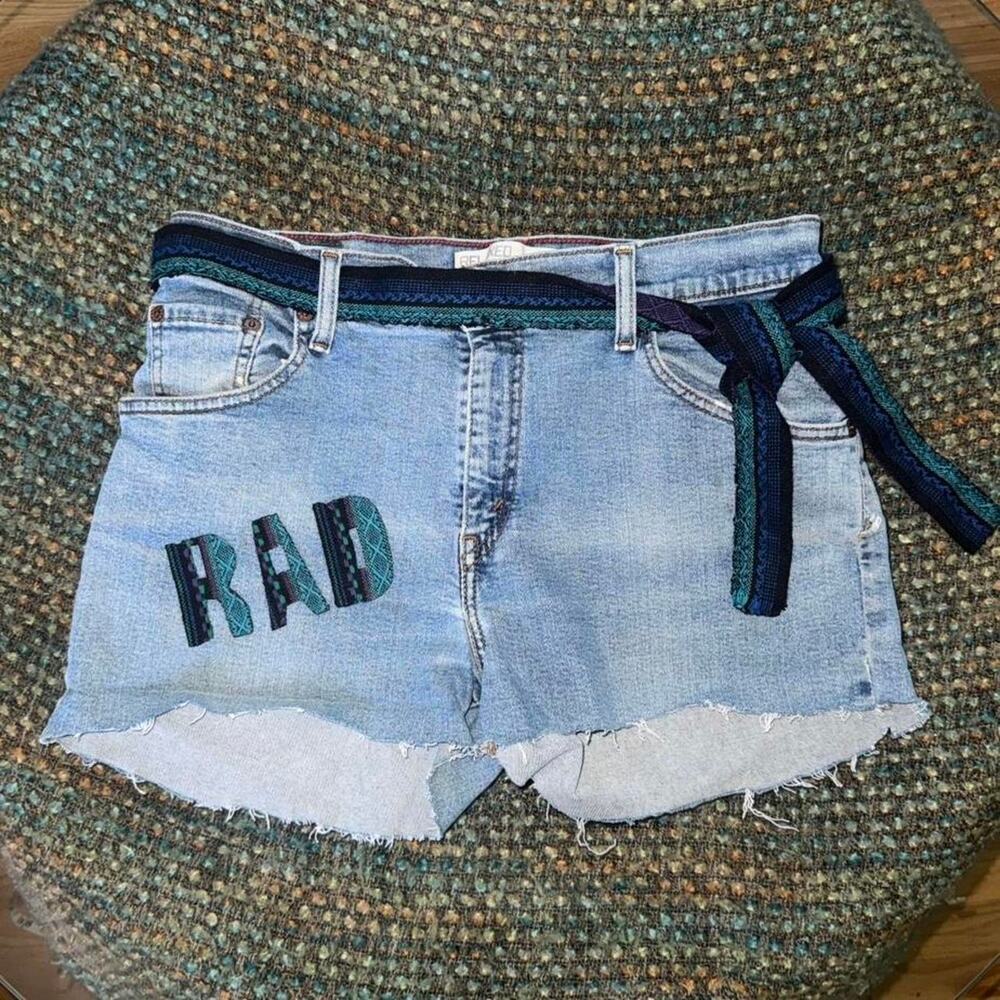 Levis 550 Reworked Denim Shorts 12 Blue Green Embroidered Raw Hem Stretch